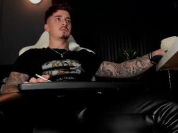 matt_thestud webcam model stream image