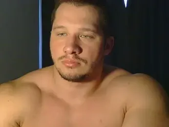 LionEdwin webcam model stream image