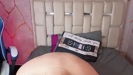 JamesCr_ webcam model stream image