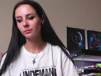 yaraliebe webcam model stream image