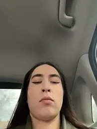 Holly_Play webcam model stream image