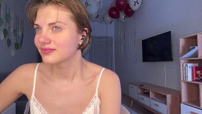 GriselCuneo webcam model stream image