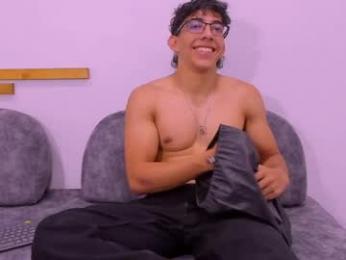 heteros_men webcam chaturbate model stream image