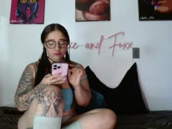sophie_foxx webcam model stream image