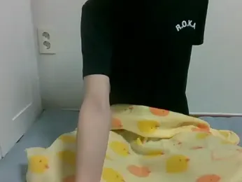 dongjun21 webcam model stream image