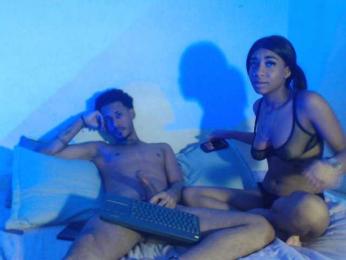 Skin2Skin webcam model stream image