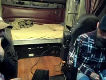 hardworkertn webcam model stream image