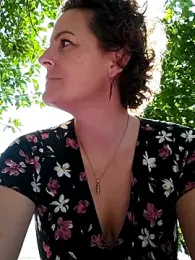 emiliemilf webcam model stream image