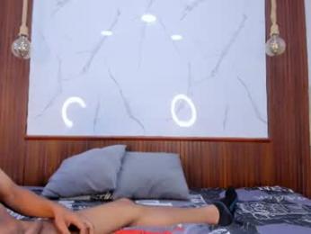yayi_and_derek webcam chaturbate model stream image