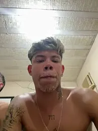 Uchihaxxx webcam stripchat model stream image