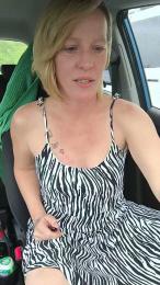 BlueEye_Girl webcam model stream image