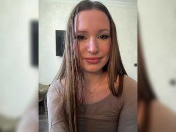 Malikaa1 webcam model stream image