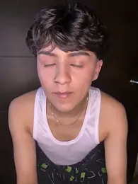 Baby_face8 webcam model stream image