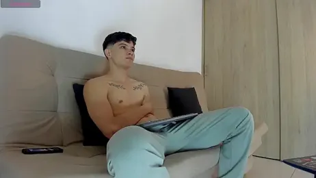 Lucas-Aaron webcam model stream image
