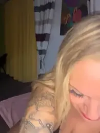 Kira_Knight20 webcam model stream image