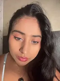 Valentinne_z webcam model stream image