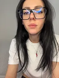 alibi_room webcam model stream image