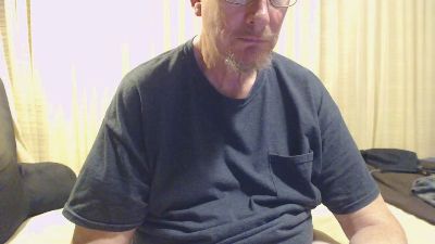 Oldbutwild webcam model stream image