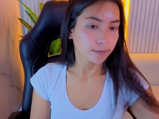 victoria-hernandez-t webcam model stream image