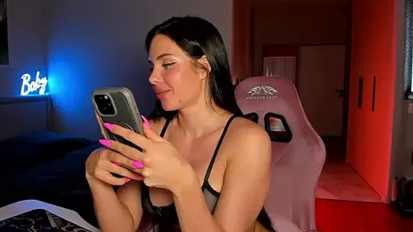 wow_lovie webcam model stream image