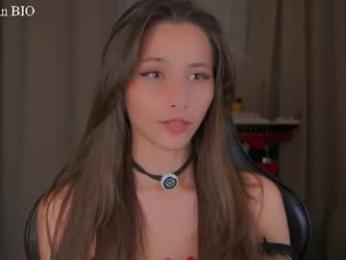 falinecrosthwaite webcam chaturbate model stream image