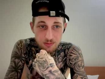 hellacozy webcam model stream image