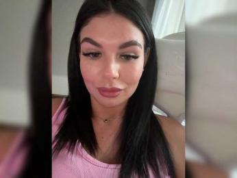 Marisaaa webcam model stream image