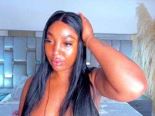 cammiila webcam camsoda model stream image