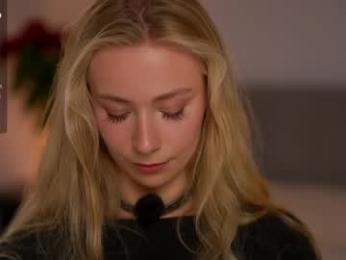 vika54784 webcam model stream image