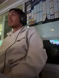 StrokingDaddy4 webcam stripchat model stream image