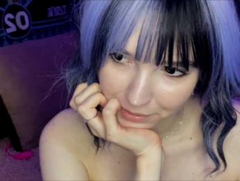 HeyNanna webcam model stream image