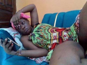 Prettyblackgal webcam model stream image