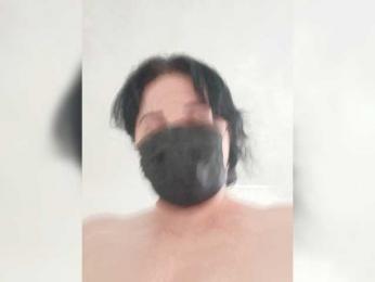 Laura35 webcam model stream image