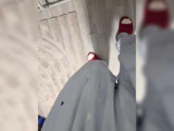 Alinaka1 webcam model stream image