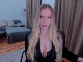 ToxicBlonde webcam model stream image