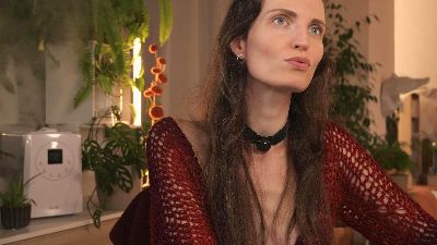 Yulla webcam cam4 model stream image