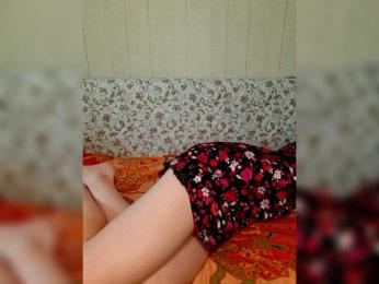 little_pussy webcam model stream image