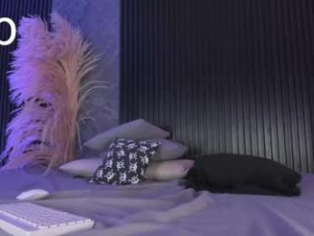 emmaclark_1 webcam chaturbate model stream image