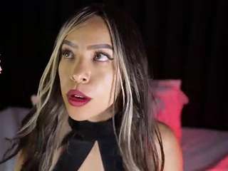 littleebluee webcam model stream image