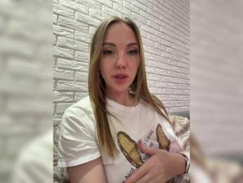 KitFox webcam model stream image