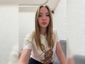 KitFox webcam model stream image