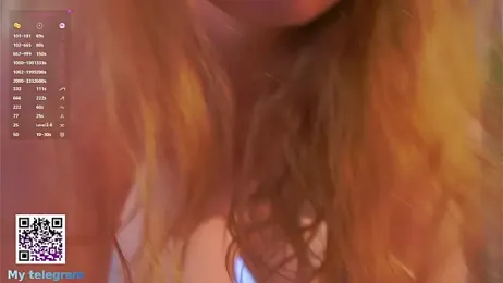LynBardon webcam stripchat model stream image