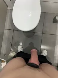 Turkishleo webcam model stream image