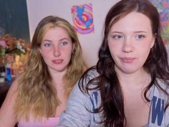 EzheVika webcam bongacams model stream image