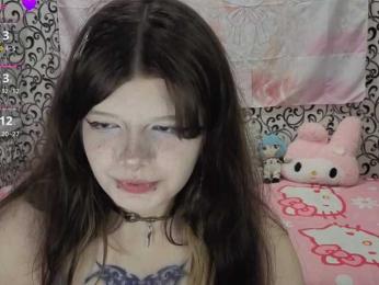 FrirenLovv webcam model stream image