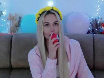 Kocmoc_Katerina bongacams stream image, 25.05.2025 22:50