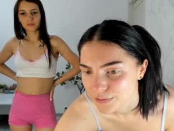dirtygirls99 chaturbate stream image, 28.05.2025 01:40