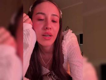 AlinaWey bongacams stream image, 02.06.2025 15:30
