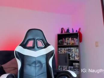 naugthymila3 chaturbate stream image, 26.06.2025 02:00