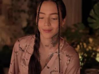 effylowell_ chaturbate stream image, 22.07.2025 01:30